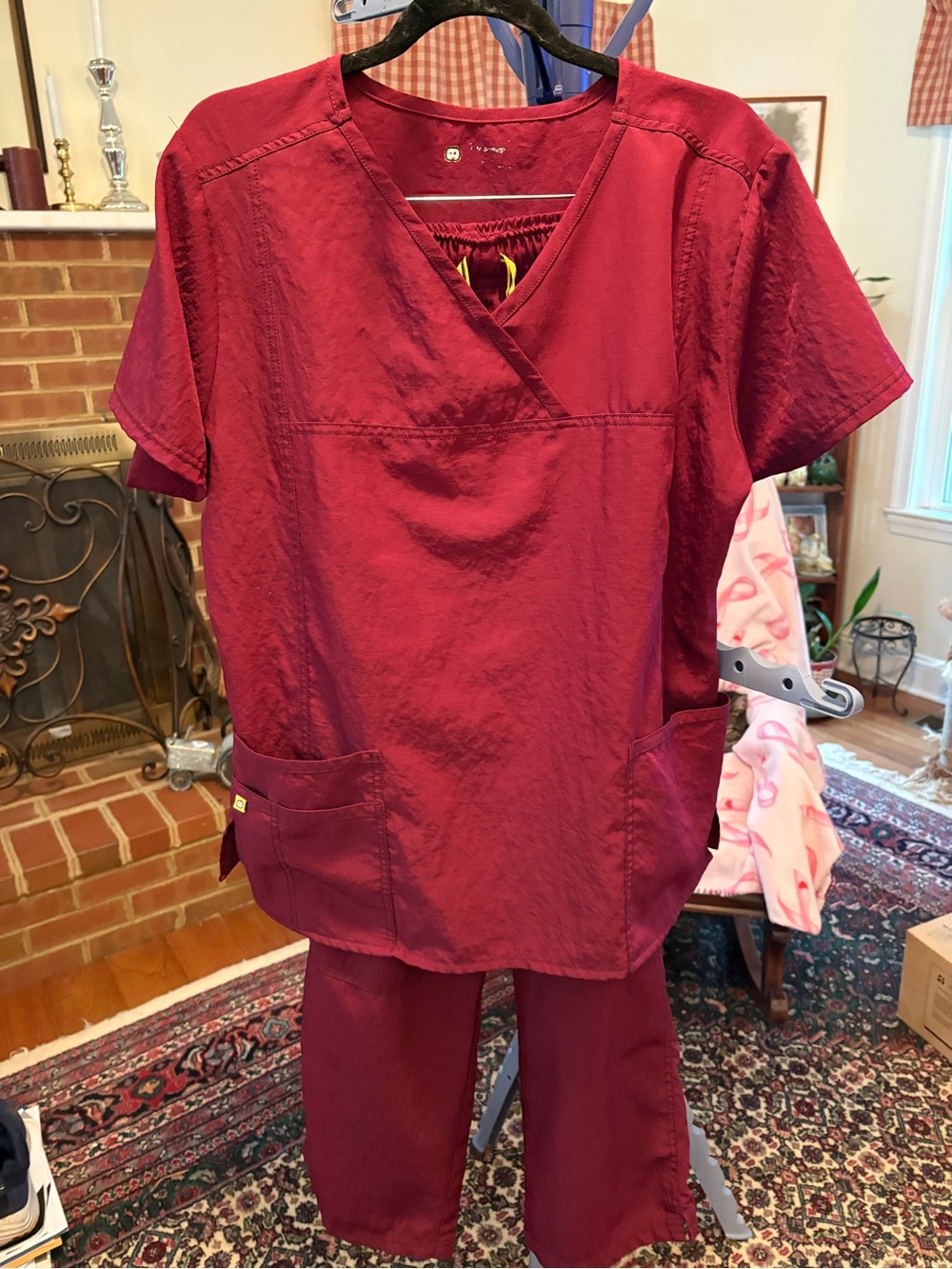 Burgundy Wonder Wink 4 Way Stretch Burgundy Scrub Set, XL